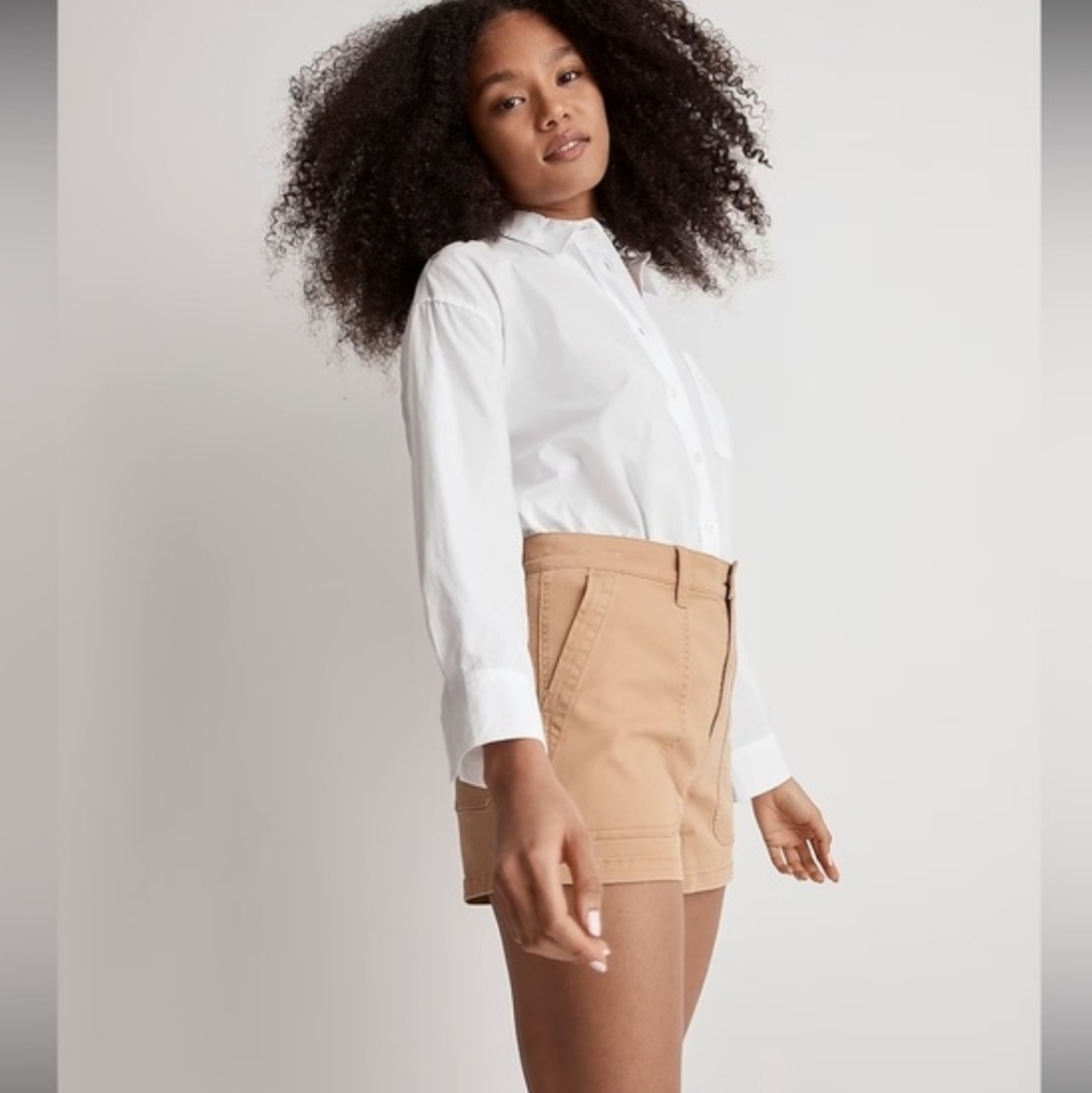 Madewell | The Perfect Vintage Fatigue Shorts in Tan - Picture 4 of 6